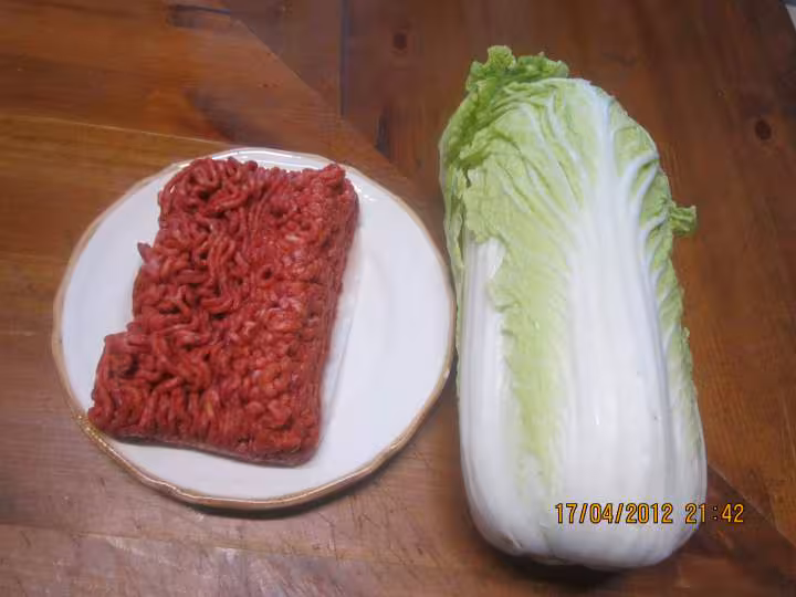 Hachis de viande de boeuf et chou chinois