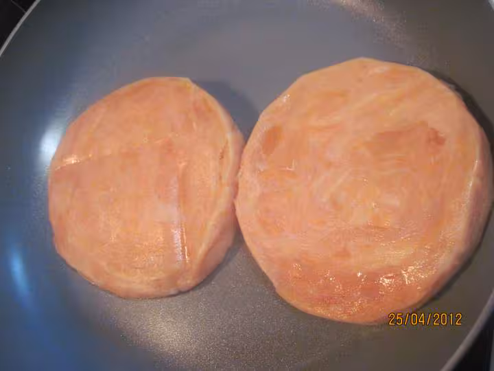 Hamburgers aux medaillons saumon rose