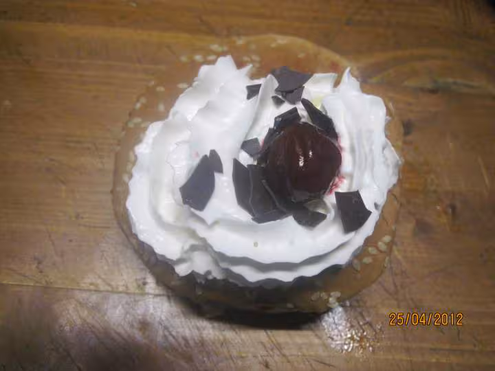 Hamburgers sucre aux fruits rouge et confiture