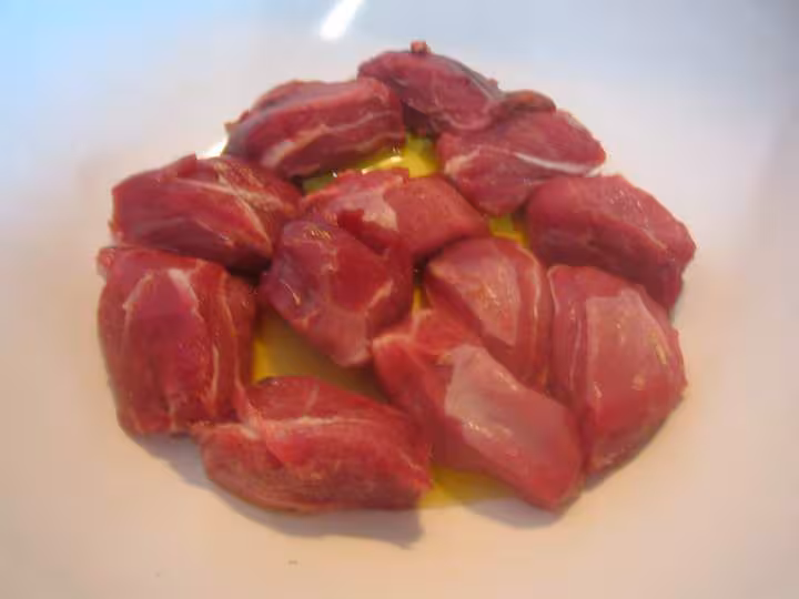 Joues de boeuf aux carottes et basilic