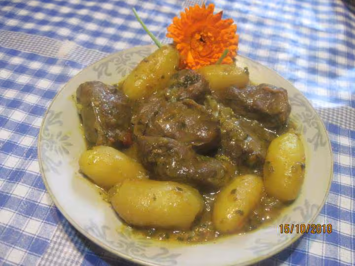 Joues de porc au p de terre sauce curcuma