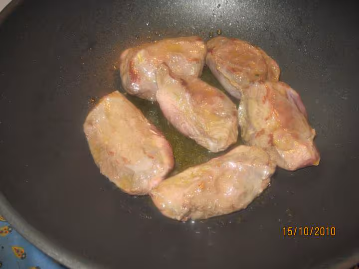 Joues de porc au p de terre sauce curcuma