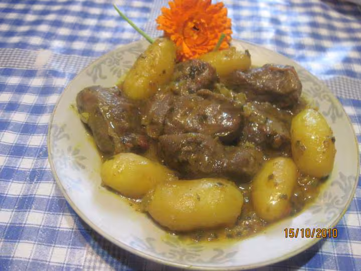 Joues de porc au p de terre sauce curcuma