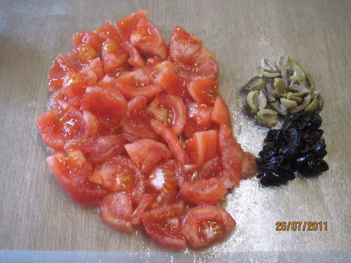 Machons de canard a la sauce tomates