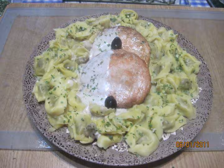 Medaillons de saumon rose au tortillini champignons