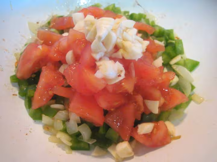 Medaillons de thon a la sauce tomate