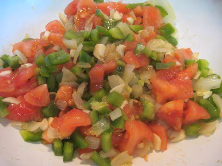 Medaillons de thon a la sauce tomate