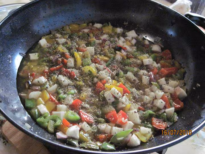 Melee de fruits mer et legumes wok
