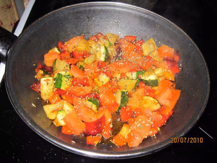 Melee de riz aux legumes et bacon
