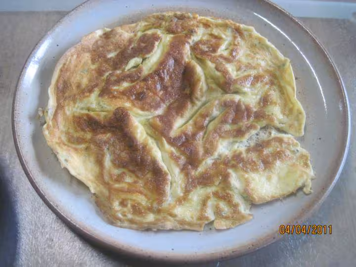 Omelettes garnies aux petits legumes