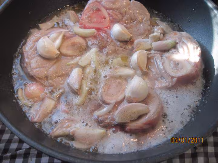 Osso bucco de veau au riz en sauce