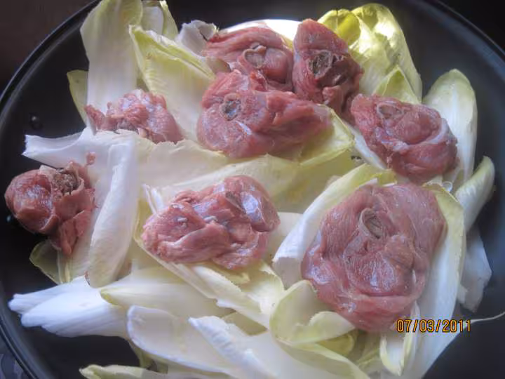 Osso bucco sur 1 lit d endives a l etouffee