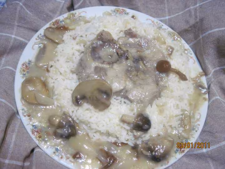 Osso buco de veau au riz en sauce