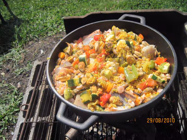 Paella aux fruits mer et poissons maison