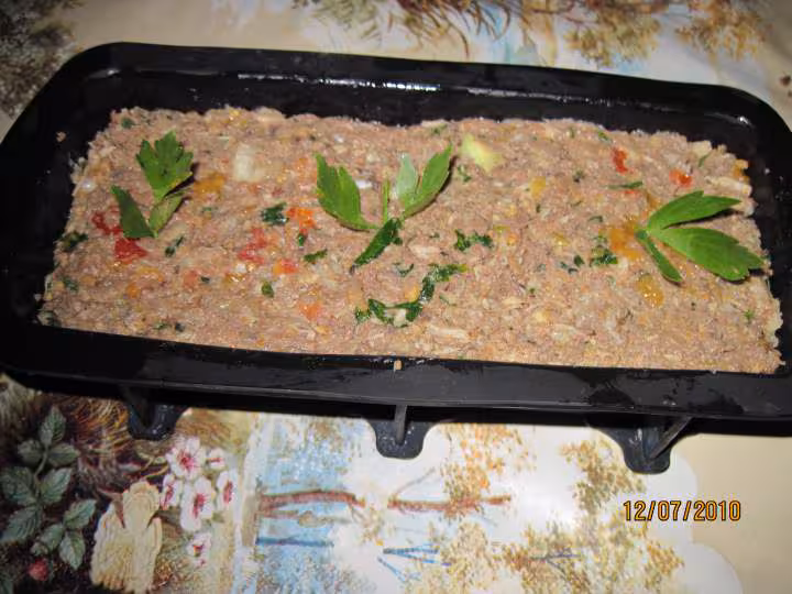 Pain de restes de viandes au celeri