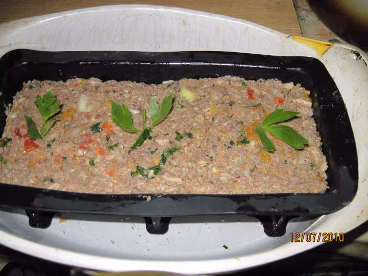 Pain de restes de viandes au celeri