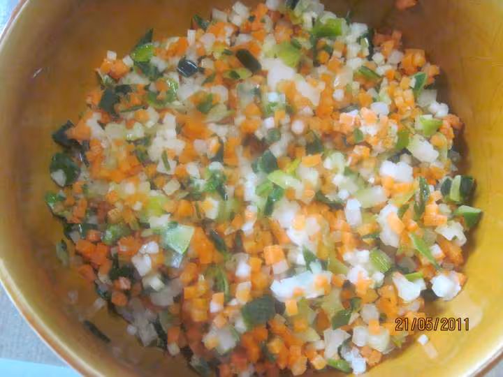 Papillotes brunoise de legumes et de porc