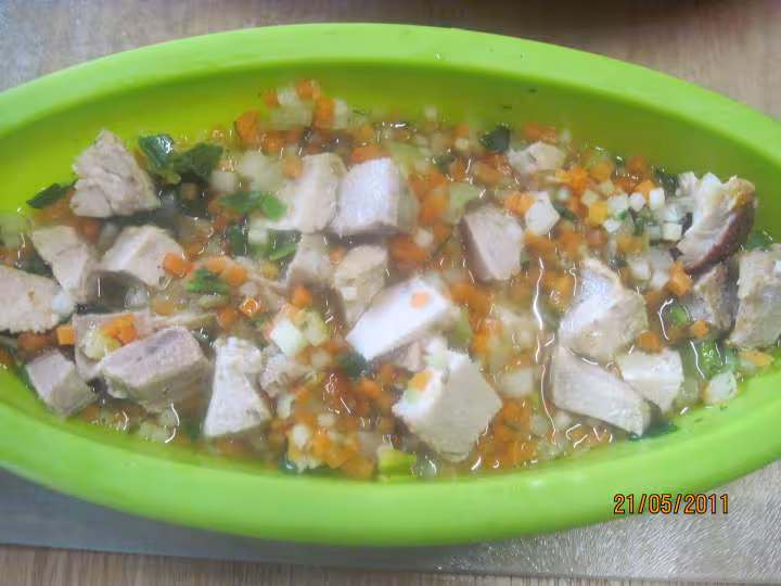 Papillotes brunoise de legumes et de porc