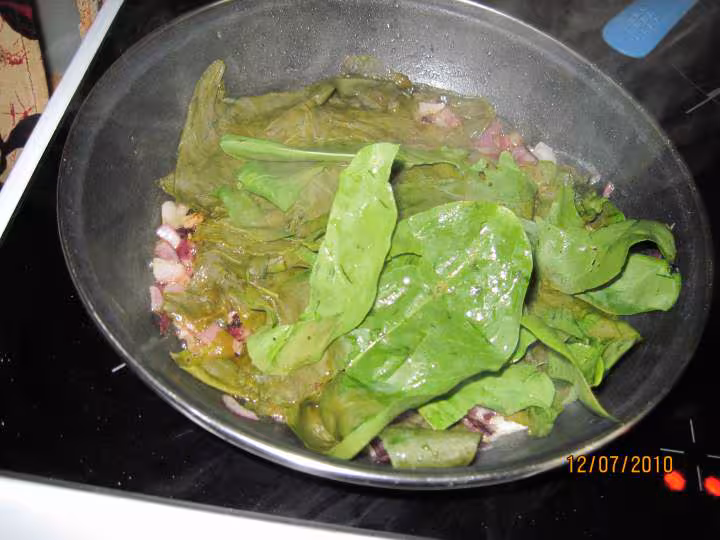 Pate a l oseille aux des de volaille