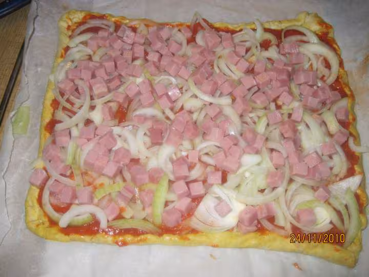 Pate a pain au massale oignons jambon