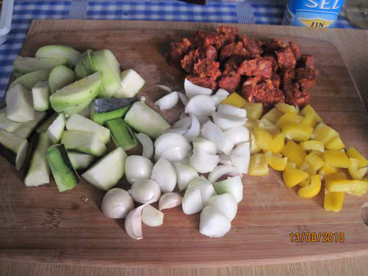 Pate aux chorizo amp legumes en wok