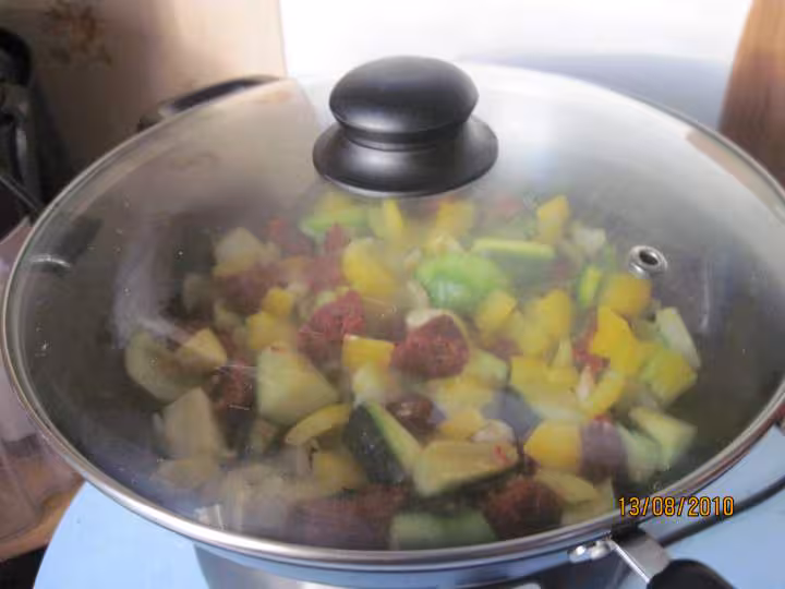 Pate aux chorizo amp legumes en wok