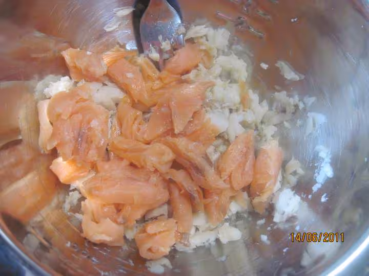 Pate aux poissons champignons en sauce