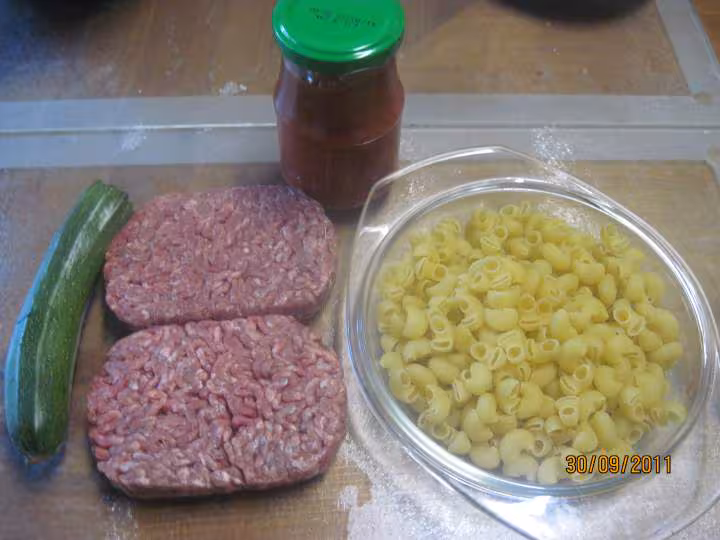 Pate coude a l oseille cuisinee en sauce