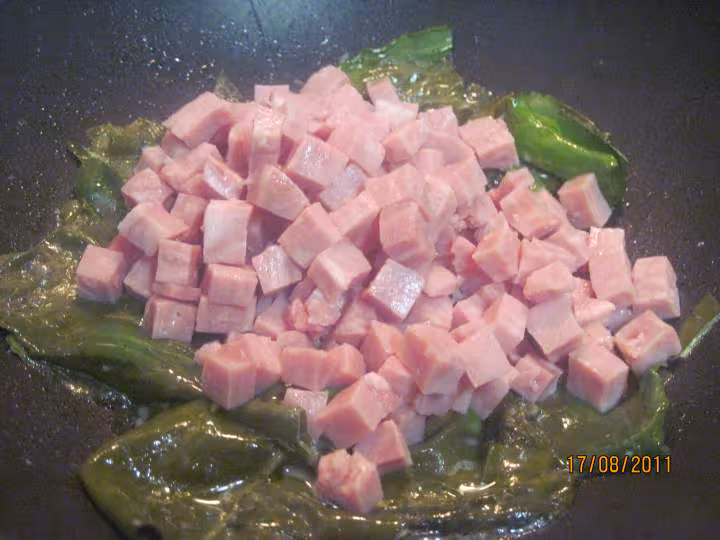 Pate d avoine aux des de jambon et d oseille