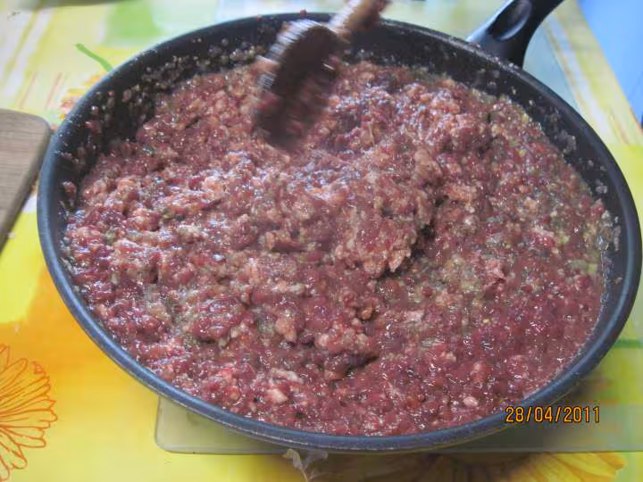 Pate de rognons de porc sterilises