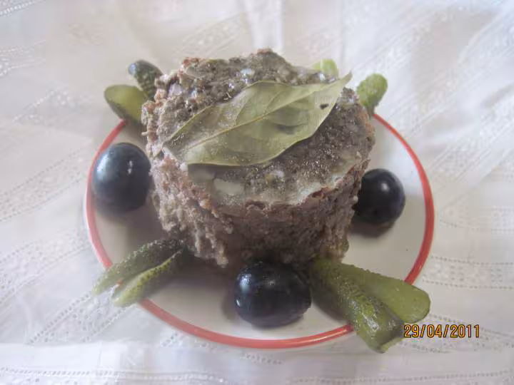 Pate de rognons de porc sterilises