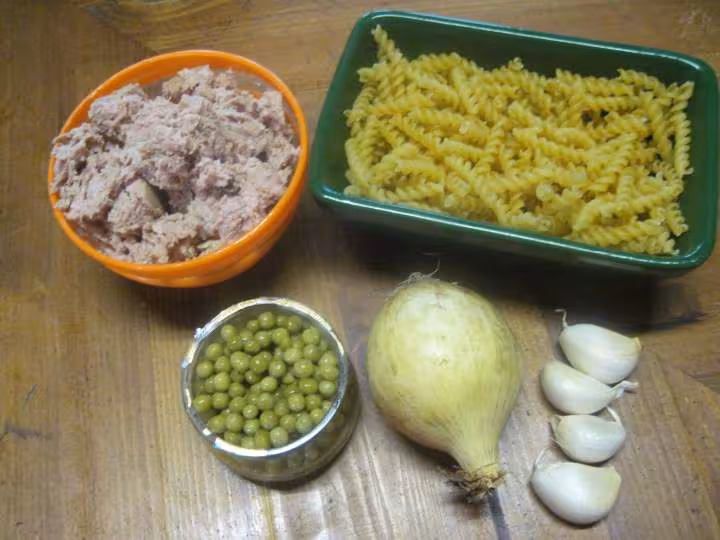 Pate torsade au thon et petits pois