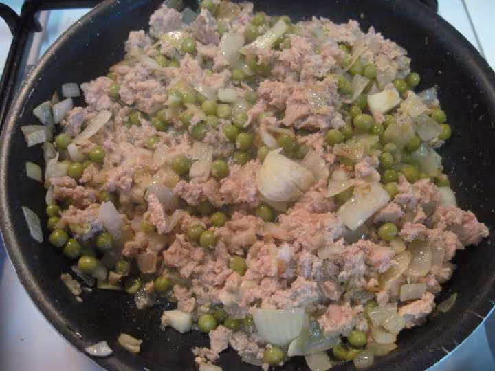 Pate torsade au thon et petits pois