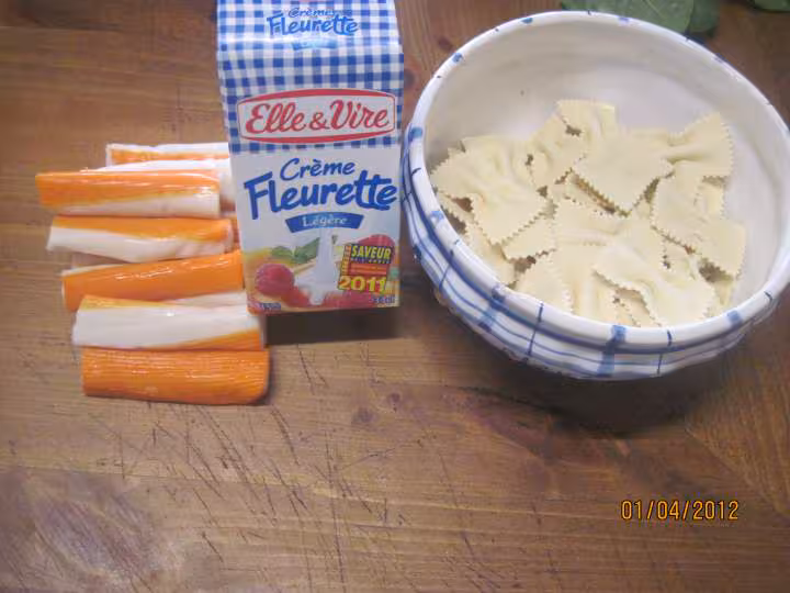 Pates papillons de savoie a l oseille et surimi