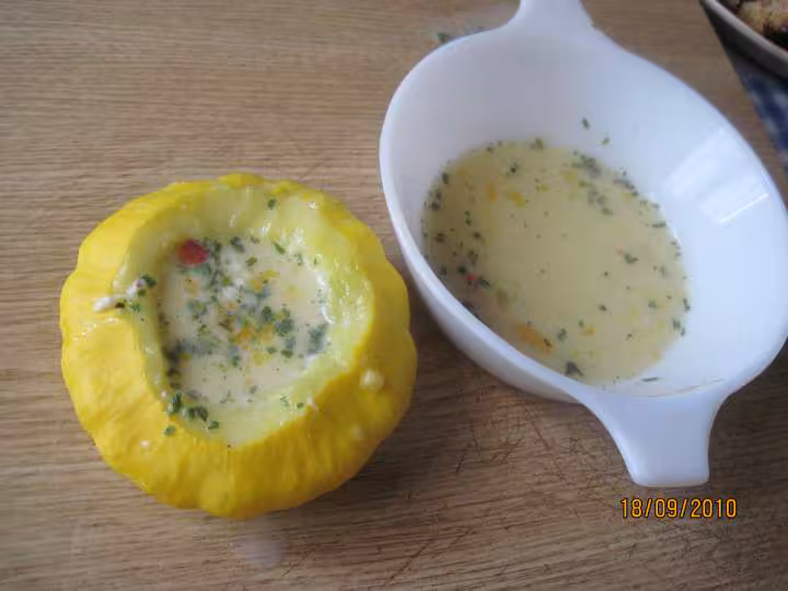 Patisson jaune farcis en omelette