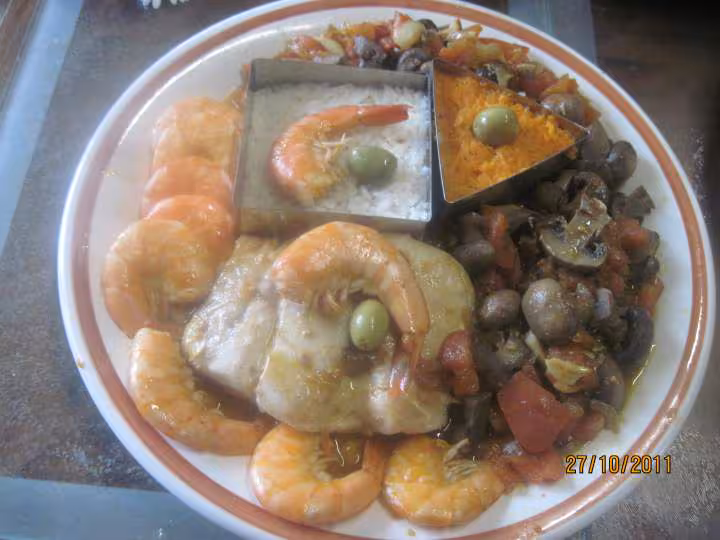 Pave de cabillaud aux legumes crevettes