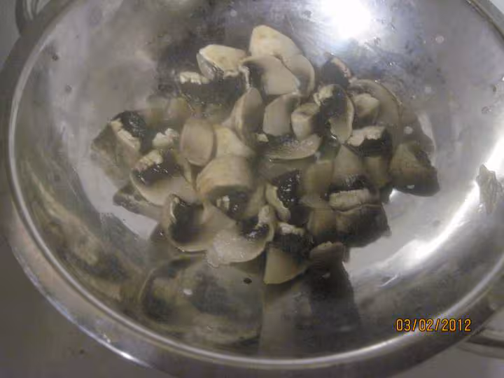 Paves de lieu noir aux champignons en sauce