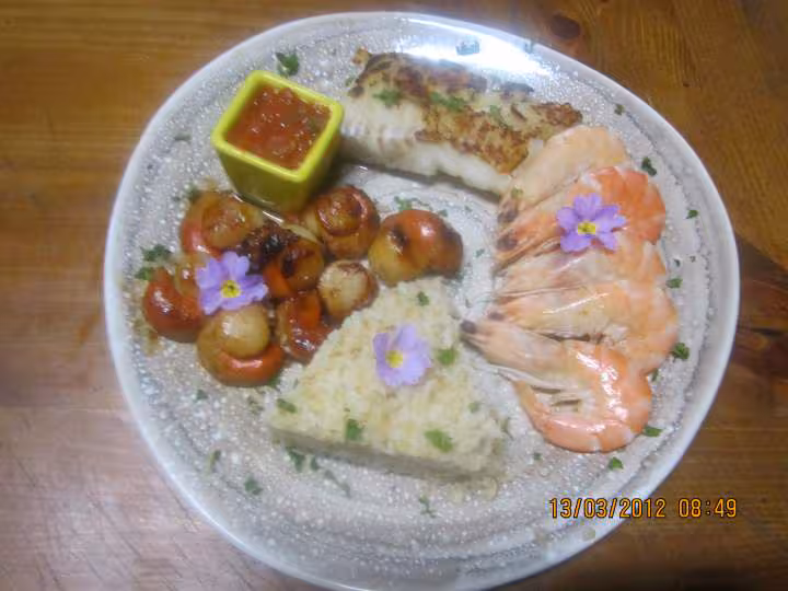 Paves de poisson et crustaces eu boulgour