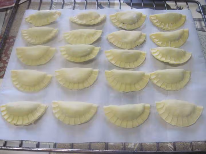 Petits chaussons aux fruits moelleux