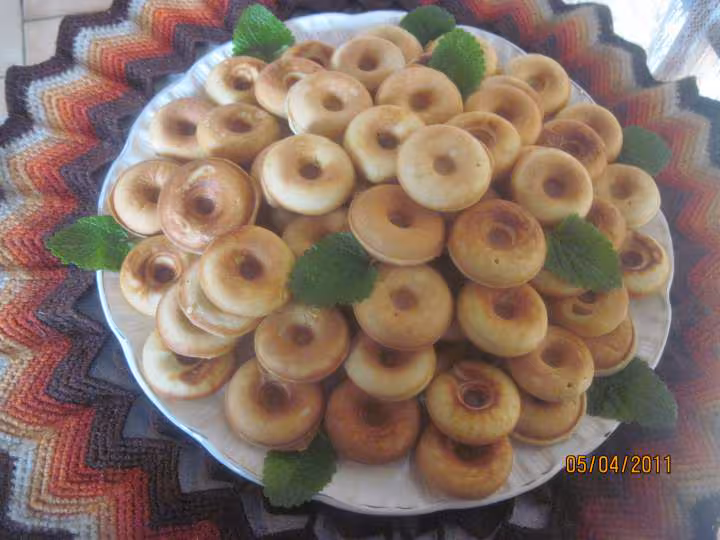 Petits donuts au reglisse moulue