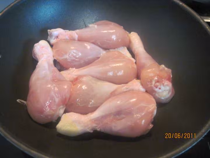 Pillons de poulet aux brocolis en sauce