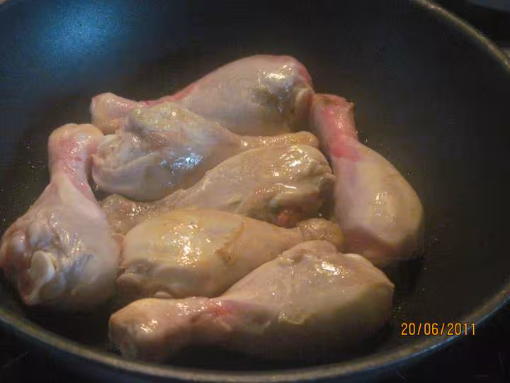 Pillons de poulet aux brocolis en sauce