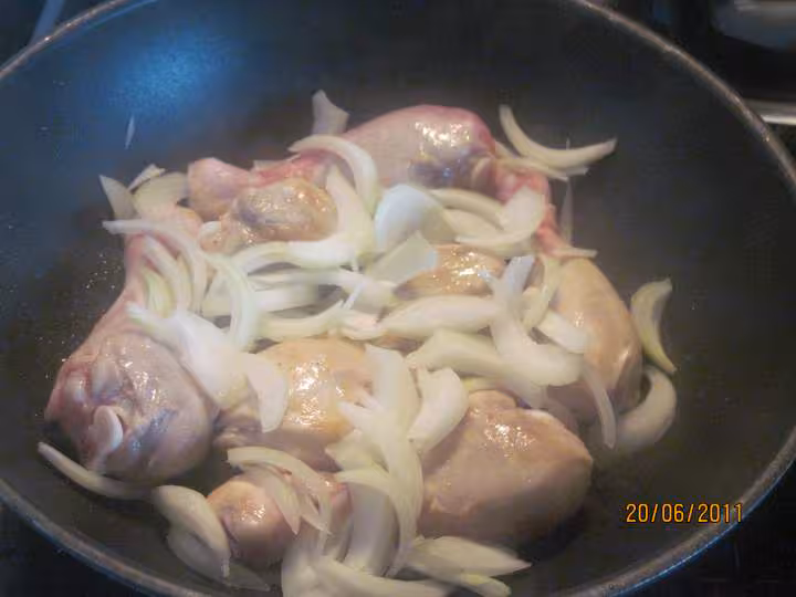 Pillons de poulet aux brocolis en sauce