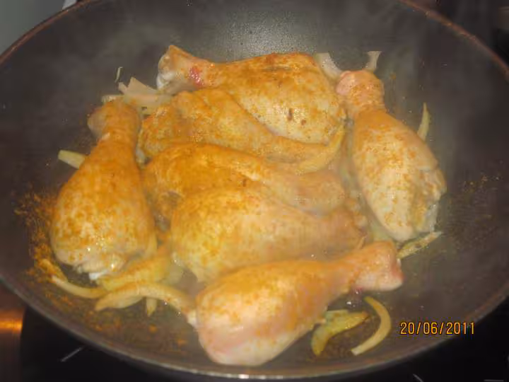 Pillons de poulet aux brocolis en sauce