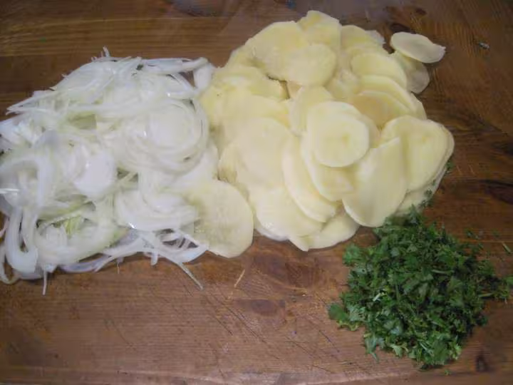 Pillons de poulet aux pommes de terre et oignons