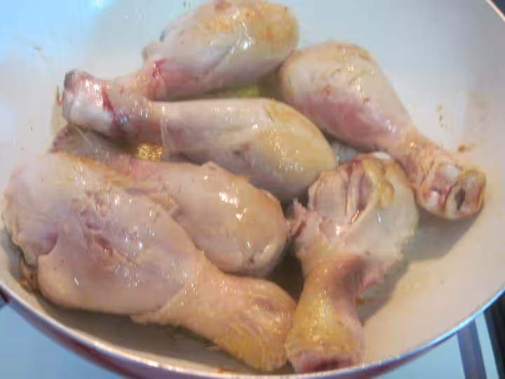 Pillons de poulet aux pommes de terre et oignons