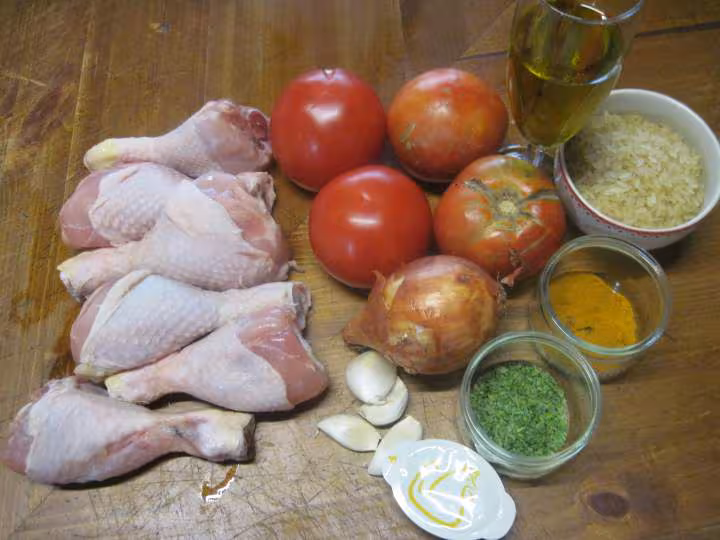 Pilons de poulet a la sauce tomate et curcuma