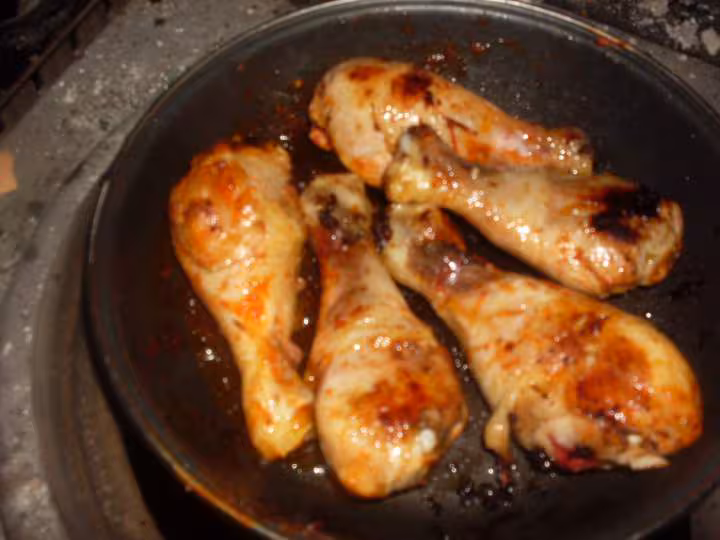 Pilons de poulets sauce tomates maison