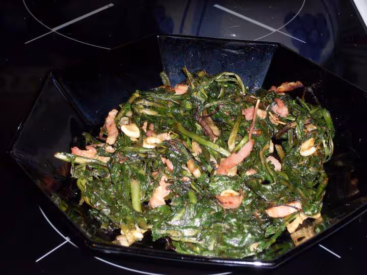 Pissenlits aux lardons