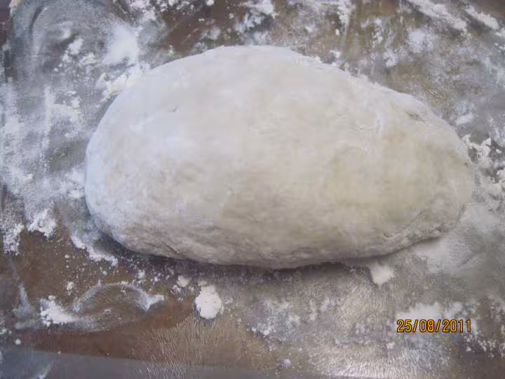 Pizza a la viande de porc et varies de legumes